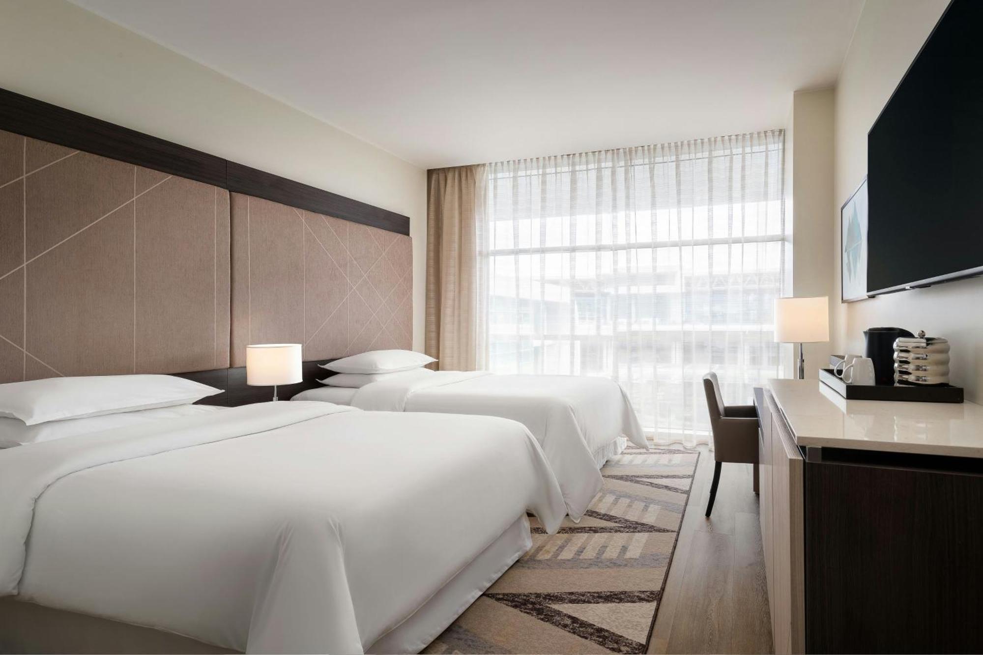 Sheraton Milan Malpensa Airport Hotel & Conference Centre Ferno Экстерьер фото